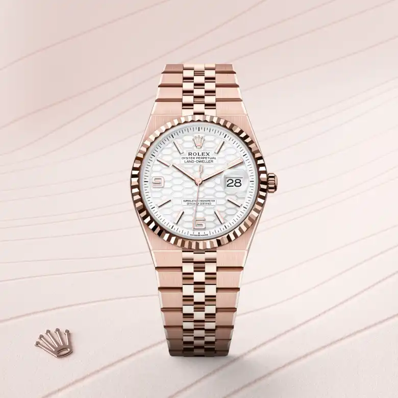 rolex M127235-0001   - Il quadrante bianco intenso